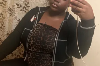 Sweet but seductive 🍭✨ Attentive to every detail 🌹Real connection, no time for games ❗Outcall & Incall ready ✅🍑 Anal👄💦 Oral🚫 No GFE - Image 7