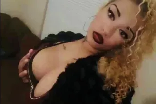 🥂🍭 Upscale Puertorican Babe 🌹✨... - Image 2