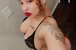 🥂🍭 Upscale Puertorican Babe 🌹✨... - Image 1