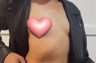 24 F Latina 😽 young and wet 💦 ... - Image 3