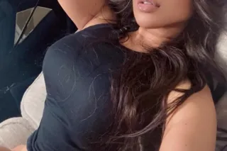 hi my name is anastaia - Image 6