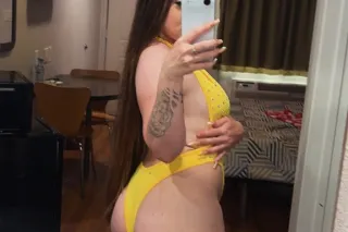 BACK IN TOWN🎀100% Real Petite ... - Image 1