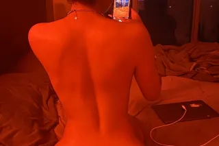 New thicc caribbean avaliable ... - Image 1