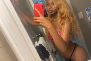 Heyy CUM HAVE FUN WITH MAGIC💋 ... - Image 3