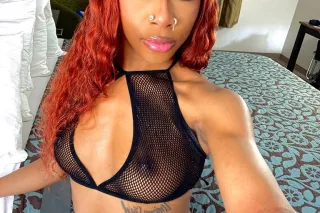 pretty petite w a phatt ah ! 🫣 - Image 5