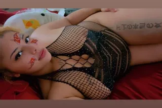 RED QUEEN 💦🌸 OUTCALLS AN INCALLS AVALIABLE - Image 2