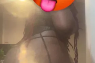 im here 💋COME PLAY IN THIS CHOCOLATE GREATNESS DADDY 😉 - Image 1