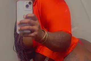 NEW IN THE CITY 🐾 add my ig @b... - Image 2