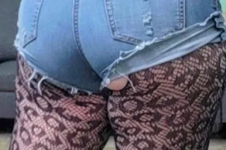 ➡➡I aim to please! let me show... - Image 4