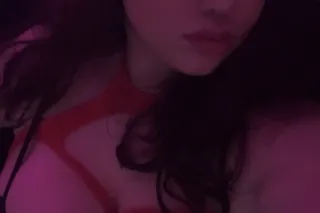 AVALIBLE 24/7! 20 yr old latin... - Image 3