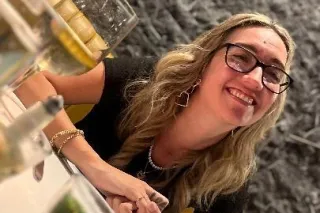 JUST ARRIVED BIG BOOTY SNOW BU... - Image 1