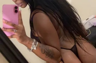 ❤💦🍫 BEAUTIFUL BOMBSHELL BLACK ... - Image 3