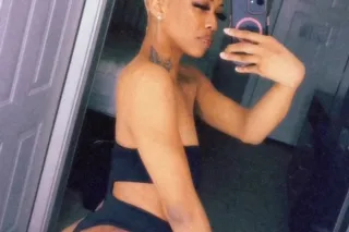 𝐬𝐥𝐢𝐦 𝐫𝐞𝐝🫦here for a little whi... - Image 1