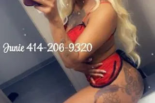 💦🥰 March Madness 🥳✨ - Image 2