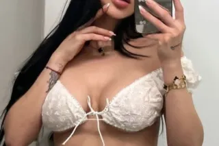 💕 THICK LATINA 💕 - Image 5