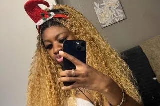 LET DESTINY MAKE U HAPPY DADAA 😘🦋 come spend christmas with me only if your legit - Image 8