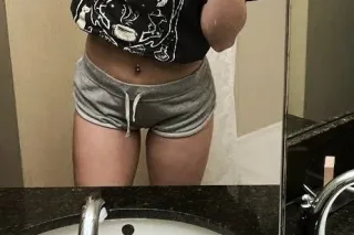 Looking to get freaky for Frid... - Image 1