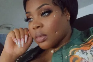 Everybody loves BECKY - Image 8