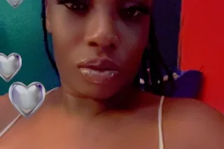 🍫🍫 Chocolate Queen 👑🍫🍫 Waiting... - Image 4