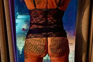 😍😜 Thick and Curvy MILF😜😍 - Image 9