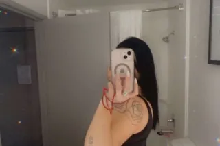 jersey rabbit is the birthday girl today!!available for outcalls - Image 5