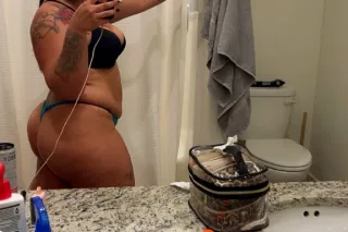 i am avablie in town for a goo... - Image 4