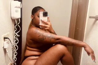 Chanel Babe 💦🥰 - 21 - Image 2