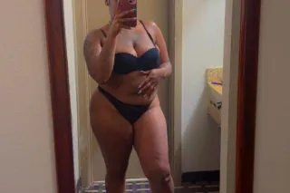 Chanel Babe 💦🥰 - 21 - Image 1