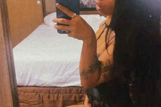 💦COME PLAY WITH MY HoneyPot 🍯💦... - Image 3