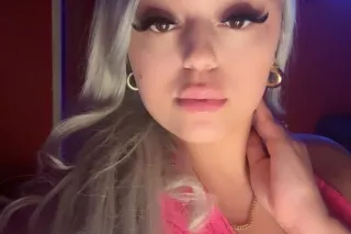 sexy latina available now 🥰 - ... - Image 3