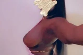 Sexy Amazon for your Sexual He... - Image 2