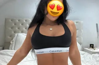 🌼🌻🌼🌸Sexy girl available baby 💙... - Image 3