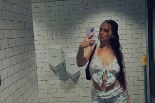 Incall - Outcall - FT Shows Available - Image 7