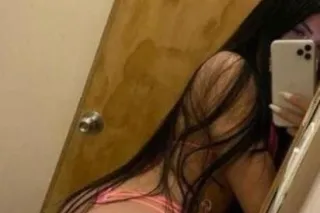 👩🍳👩🍳😍😍hello love I am availabl... - Image 2