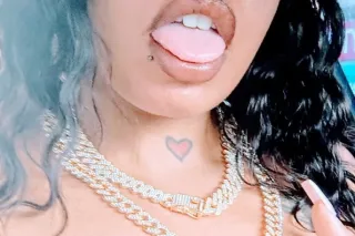 LINGERIE 🥳 MEET WITH LIGHTSKIN... - Image 4