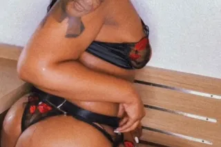 🍑💦Black Barbie Bombshell💦🍑 (Incall & Outcall Facetime Verification 100% REQUIRED. ✨ Lets Meet Baby❗😽 - Image 1