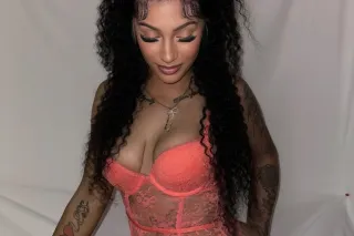 The Baddest Snow😍🫦catch me whi... - Image 3