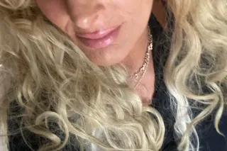 Happy Head Massage - Image 5