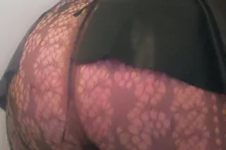 I woke up late and really horn... - Image 3