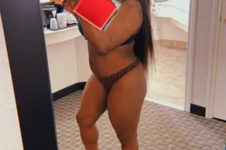 🚨‼OTW 4 A ShortStay‼🚨FunsiZe 🍫... - Image 4