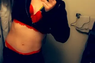 $100 QV SPECIAL😘$100😘 WOOD VIL... - Image 1