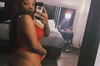 BLASIAN HOTTIE2⃣👯♀GIRL SPECIALS ) 😘💦 LAST NIGHT HERE - Image 5