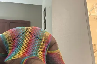 newest 304 has Arrive get in w... - Image 2