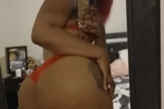 Let me be ya private dancer😘 Outcalls only - Image 1