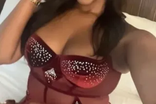 DT Seattle 💗 Banging Body 🔥 Sl... - Image 2