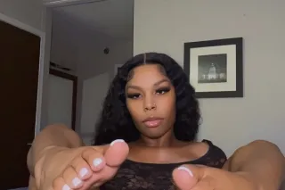 LEAVING AT 10 am 🚨𝒞𝒽𝑜𝒾𝒸𝑒 🏆$exy... - Image 1