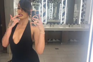 Petite Exotic Latina 🍭💋🔥 - 21 - Image 1