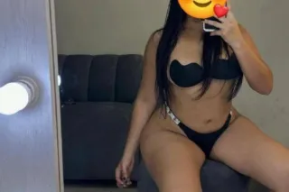 kandy 💋 latina caliente 🔥 con ... - Image 1