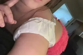 NO MEET UPS. FACETIME AND CONTENT ONLY. BACK N IM BETTER 😘😉 - Image 2