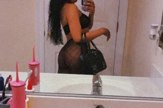 OUTCALLS ONLY😍😍💦 STOP AND CLICK NOWWW!!! 𝑳𝑬𝑻’𝑺 𝑷𝑳𝑨𝒀! ⭐Qween Of Orgasm TIGHTEST PUSSY IN TOWN🫦🌟🥂𝙁𝙍𝙀𝘼𝙆 𝘼𝙇𝙀𝙍𝙏, 𝙄 𝙎𝙋𝙀𝘼𝙆 𝙂𝙍𝙀𝙀𝙆💦HOT, WET, & READY  - Image 7